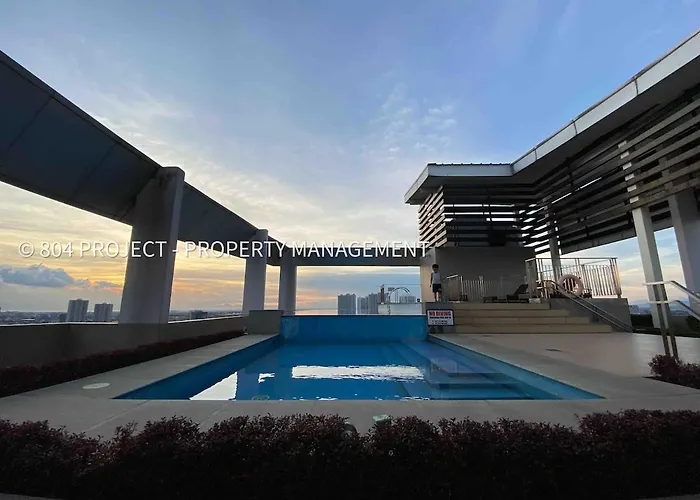 Lovely At Vinia Residences, North Edsa, Qc Manila